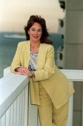 SHIRLEY-ANNE FIELD British Actress. Born London. (Seen at the 1994 Cannes Film Festival) COMPULSORY CREDIT: UPPA Photoshot Photo UGL 007729 P-19a 13.05.1994 SHIRLEY-ANNE FIELD British Actress. Born London. (Seen at the 1994 Cannes Film Festival) COMPULSORY CREDIT: Starstock Photoshot Photo UGL 007729 P-19a 13.05.1994, Credit:Photoshot Avalon United Kingdom  Copyright: xPhotoshotx xAvalonx 0502509322