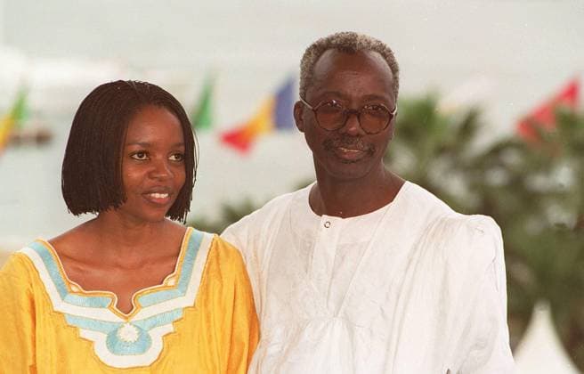 Right: SOULEYMANE CISSE French Film Director With Left: LINEO TSOLO French Actress (Seen at the 1995 Cannes Film Festival) COMPULSORY CREDIT: UPPA Photoshot Photo UGL 009573 H-17a 22.05.1995 Right: SOULEYMANE CISSE French Film Director With Left: LINEO TSOLO French Actress (Seen at the 1995 Cannes Film Festival) COMPULSORY CREDIT: Starstock Photoshot Photo UGL 009573 H-17a 22.05.1995, Credit:Photoshot Avalon United Kingdom  Copyright: xPhotoshotx xAvalonx 0502511231