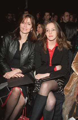 ANNABEL GILES British TV Presenter At the Jasper Conran Fashion show during London Fashion Week COMPULSORY CREDIT: UPPA Photoshot Photo UGL 018986 C-07a 18.02.2002 ANNABEL GILES British TV Presenter At the Jasper Conran Fashion show during London Fashion Week COMPULSORY CREDIT: Starstock Photoshot Photo UGL 018986 C-07a 18.02.2002, Credit:Photoshot Avalon United Kingdom  Copyright: xPhotoshotx xAvalonx 0502511934