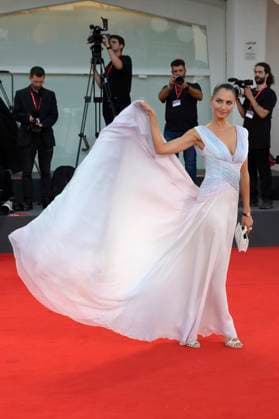 Anna Safroncik bei der Verleihung des Kineo Award 2023 auf der Biennale di Venezia 2023 80. Internationale Filmfestspiele von Venedig im Palazzo del Cinema. Venedig, 02.09.2023
