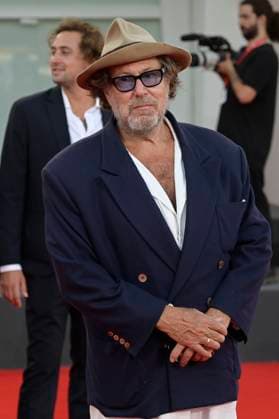 September 2, 2023, Venice Lido, Italy: Julian Schnabel attends the red carpet of Premio Kineo at 80 Venice Film Festival at Palazzo del Cinema. Venice Lido Italy - ZUMAs197 20230902_aaa_s197_286 Copyright: xMarioxCartellix