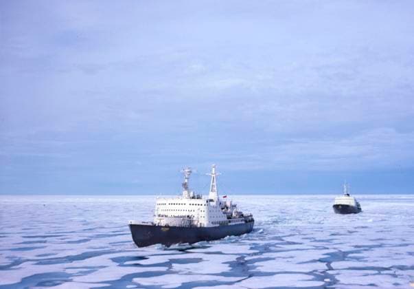 Archivbilder der Woche KW35 Nuclear ice breaker Lenin 590647 01.03.1975 Nuclear-powered ice breaker Lenin, the flagship of the ice-breaker fleet, in the Arctic. M. Kurnosov Sputnik Russia  Copyright: xM.xKurnosovx