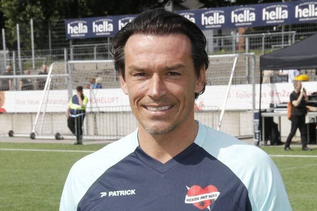 Piotr Trochowski beim Benefiz Fussballspiel Kicken mit Herz zugunsten der Kinder Herzstation der Universitaetsklinik Eppendorf am 3.09.2023 in Hamburg Kicken mit Herz Benefiz Fussball Event in Hamburg