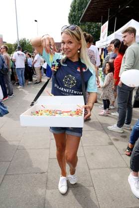 Nova Meierhenrich beim Benefiz-Fußballspiel Kicken mit Herz 2023 zu Gunsten des Herzzentrums des UKE im Stadiun Hoheluft. Hamburg, 03.09.2023