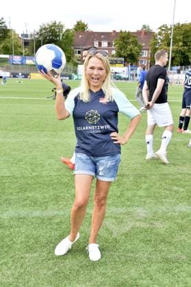 Nova Meierhenrich beim Benefiz Fussballspiel Kicken mit Herz zugunsten der Kinder Herzstation der Universitaetsklinik Eppendorf in Hamburg am 03.09.2023
