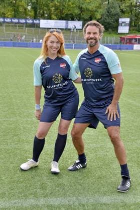 Esther Roling und Stephan Luca beim Benefiz Fussballspiel Kicken mit Herz zugunsten der Kinder Herzstation der Universitaetsklinik Eppendorf in Hamburg am 03.09.2023