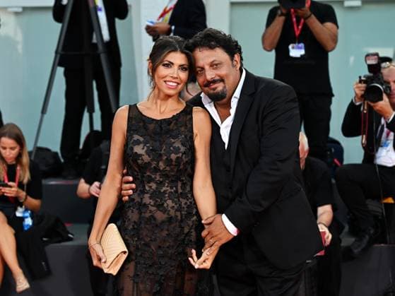 Venice, 80th Venice Film Festival 2023, Evening 6. Red Carpet Diva and Woman. In the photo Enrico Brignano and Flora Canto  Copyright: xManuelexMangiarottix xipa-agencyx xPoolxPhotoxEventsx02x IPA_IPA40065396