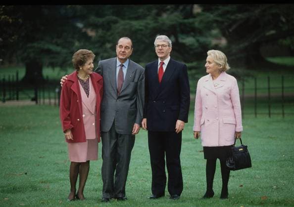From Left to Right:- NORMA MAJOR: JACQUES CHIRAC. President of France: Rt Hon JOHN MAJOR MP. Conservative MP for Huntingdon. Prime Minister of Britain: BERNADETTE CHIRAC. (Seen at Chequers, the Prime Minister s country residence) COMPULSORY CREDIT: UPP From Left to Right:- NORMA MAJOR: JACQUES CHIRAC. President of France: Rt Hon JOHN MAJOR MP. Conservative MP for Huntingdon. Prime Minister of Britain: BERNADETTE CHIRAC. (Seen at Chequers, the Prime Minister s country residence) COMPULSORY CREDIT: UPPA Photoshot Photo UA 010558 C 29.10.1995, Credit:Photoshot Avalon United Kingdom  Copyright: xPhotoshotx xAvalonx 0503624078