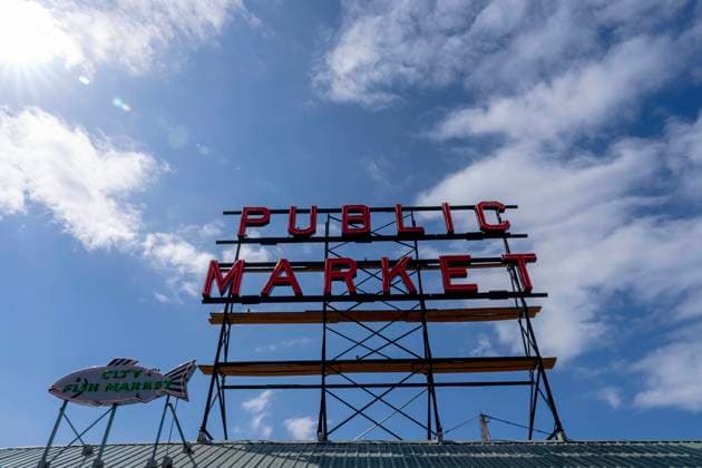 September 5, 2023, Seattle, WA, USA: Pike Place Market is a public market in Seattle, Washington, United States. It opened on August 17, 1907, and is one of the oldest continuously operated public farmers markets in the United States. Seattle USA - ZUMAa161 1034148836st Copyright: xWalterxGxArcexSrxGrindstonexMedix