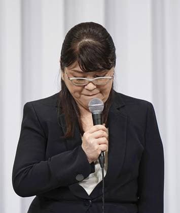 Japan, Pressekonferenz zum Missbrauchsskandal bei Johnny & Associates in Tokio Johnny s talent agency sex abuse scandal Julie Keiko Fujishima speaks at a press conference in Tokyo on Sept. 7, 2023, after stepping down as president of Johnny &amp; Associates Inc., one of Japan s most prominent talent agencies, amid allegations its late founder and her uncle Johnny Kitagawa had sexually abused teenagers aspiring to become pop singers for decades.  A14AA0001849870P