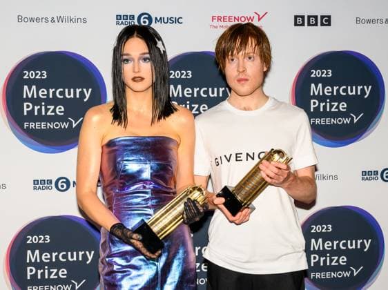 Mercury Prize with FREENOW, London, UK All Rights Reserved - Strictly for Editorial Use Only In Relation To Publicity For The Event And Not to be devoted Exclusively or Predominantly to The Artist Without Permission. Jockstrap arriving at the Mercury Prize with FREENOW at the Hammersmith Apollo (Eventim Apollo), Hammersmith, London UK on 07 September 2023., Credit:Lee Floyd Avalon UK, London, Hammersmith, Hammersmith Apollo (Eventim Apol  Copyright: xLeexFloydx xAvalonx 0803589671