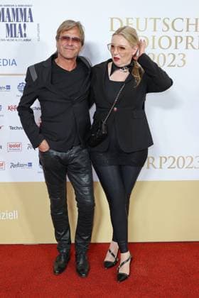 RECORD DATE NOT STATED DEUTSCHER RADIOPREIS 2023 07.09.2023 Steve Norman (Spandau Ballet), Sabrina Winter, Verleihung Deutscher Radiopreis 2023 in der Neuen Flora, Hamburg, 07.09.2023 Copyright: xEventpressxMPx