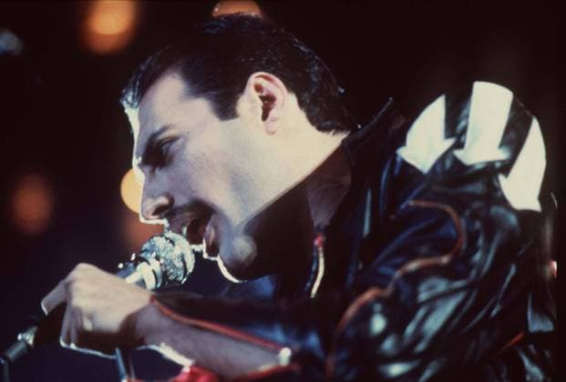 IMAGO ICONS: Freddie Mercury FREDDIE MERCURY British Pop Musician Lead Singer of the group Queen COMPULSORY CREDIT: UPPA Photoshot Photo CDK 183174 04.09.1984 FREDDIE MERCURY British Pop Musician Lead Singer of the group Queen COMPULSORY CREDIT: Starstock Photoshot Photo CDK 183174 04.09.1984, Credit:Photoshot Avalon United Kingdom  Copyright: xPhotoshotx xAvalonx 0506395629
