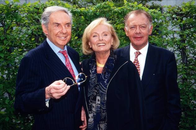 Zwei Dickköpfe mit Format, Fernsehfilm von Vera Loebner, Jahr 2000, Hauptdarsteller: Harald Juhnke, Ruth Maria Kubitschek, Klausjürgen Wussow, hier beim Fototermin. Copyright: HartwigxValdmanis Nur redaktionelle Nutzung. Editorial usage only. VAL_720002772