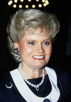 Politiker-Gattin Hannelore Kohl, Ehefrau von Bundeskanzler Helmut Kohl, Portrait, Deutschland, 1986. Copyright: HartwigxValdmanis Nur redaktionelle Nutzung. Editorial usage only. VAL_7205002516