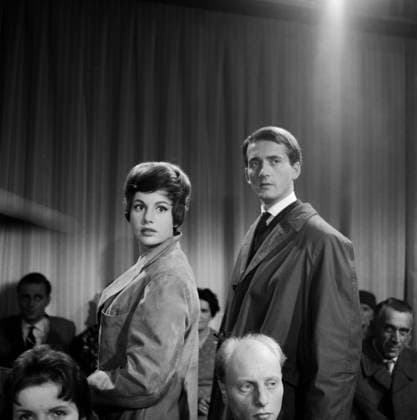 Agatha, laß das Morden sein! Agatha, laß das Morden sein!, Krimikomödie, Deutschland 1960, Regie: Dietrich Haugk, Darsteller: Johanna von Koczian, Peter Vogel, Bayern Copyright: Kindermann Nur redaktionelle Nutzung. Editorial usage only. KIN_7401003563 EDITORIAL USE ONLY
