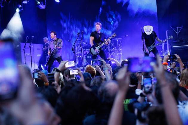 Bilder des Jahres 2023, Entertainment 09 September Entertainment Themen der Woche KW36 Entertainment Bilder des Tages September 8, 2023, TORONTO, ON, Canada: Nickelback performs during the Toronto International Film Festival on Friday, Sept. 8, 2023. TORONTO Canada  - ZUMAc35_ 20230908_zaf_c35_165 Copyright: xColexBurstonx