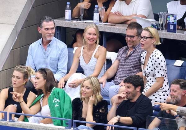 Naomi Watts Attends US Open - NYC Actress Naomi Watts with her husband Billy Crudup and Leslie Bibb attend the Women s Final game and the victory of Coco Gauff at The US Open in New York City, NY, USA on September 9, 2023. Photo by Dylan Travis ABACAPRESS.COM New York City NY United States  Copyright: xDylanxTravis ABACAx 867033_017 DylanxTravis ABACAx 867033_017