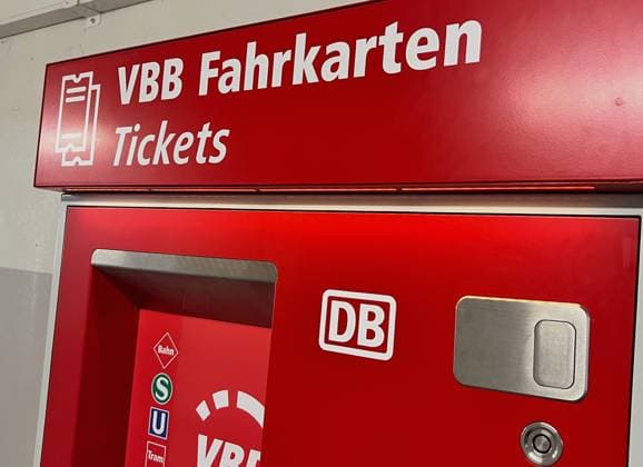 Fahrkartenautomat VBB Deutsche Bahn Copyright: xmix1x