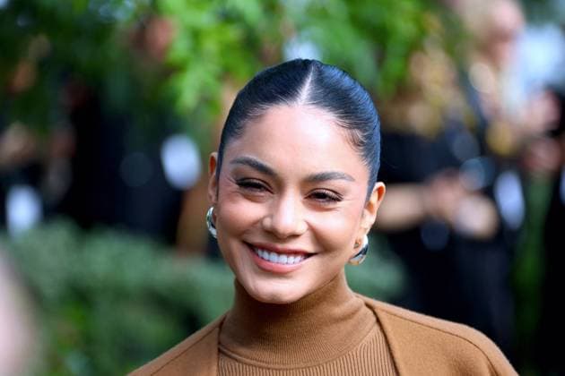 NYFW - Celebs At The Michael Kors Show Vanessa Hudgens attends the Michael Kors show during the New York Fashion Week at Domino Park in Brooklyn, New York on September 11, 2023. Photo by Dylan Travis ABACAPRESS.COM New York NY United States  Copyright: xDylanxTravis ABACAx 867293_027 DylanxTravis ABACAx 867293_027