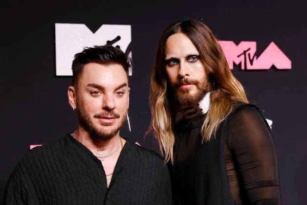 Jared Leto and his brother Shannon arrive on the red carpet at the 2023 MTV Video Music Awards VMA s at the Prudential Center in Newark, New Jersey, on Tuesday, September 12, 2023.  NYP20230912163 JOHNxANGELILLO
