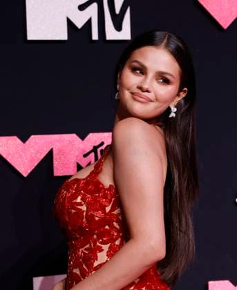 Selena Gomez arrives on the red carpet at the 2023 MTV Video Music Awards VMA s at the Prudential Center in Newark, New Jersey, on Tuesday, September 12, 2023.  NYP20230912172 JOHNxANGELILLO