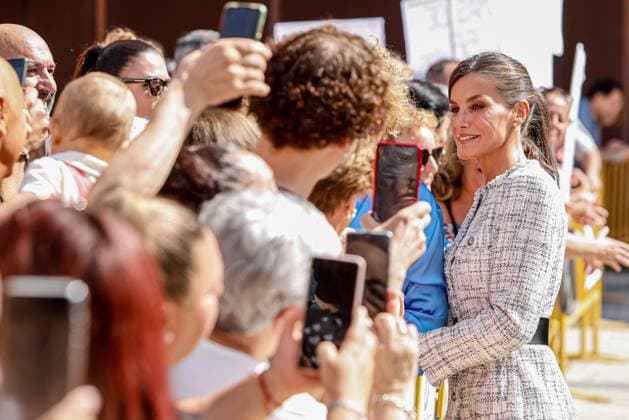 Entertainment Themen der Woche KW37 Entertainment Bilder des Tages Queen Letizia Attends A School Opening - Madrid Queen Letizia of Spain attends the opening of the vocational training year at the CISLAN institute on September 13, 2023 in Langreo, Spain. Photo by Archie Andrews ABACAPRESS.COM  Copyright: xAndrewsxArchie ABACAx 867552_051 AndrewsxArchie ABACAx 867552_051