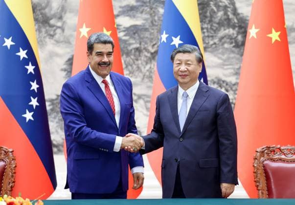 News Themen der Woche KW37 News Bilder des Tages (230913) -- BEIJING, Sept. 13, 2023 -- Chinese President Xi Jinping holds talks with his Venezuelan counterpart Nicol¨¢s Maduro Moros, who is on a state visit to China, at the Great Hall of the People in Beijing, capital of China, Sept. 13, 2023. ) CHINA-BEIJING-XI JINPING-VENEZUELAN PRESIDENT-TALKS (CN) LiuxBin 