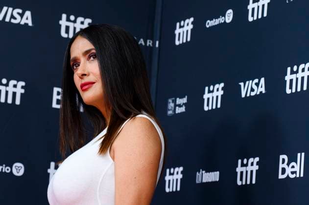 Bilder des Jahres 2023, Entertainment 09 September Entertainment Themen der Woche KW37 Entertainment Bilder des Tages September 13, 2023, Toronto, ON, Canada: Salma Hayek Pinault is photographed on the red carpet for the film El Sabor de la Navidad during the Toronto International Film Festival, in Toronto on Wednesday, September 13, 2023. Toronto Canada  - ZUMAc35_ 20230913_zaf_c35_077 Copyright: xChristopherxKatsarovx