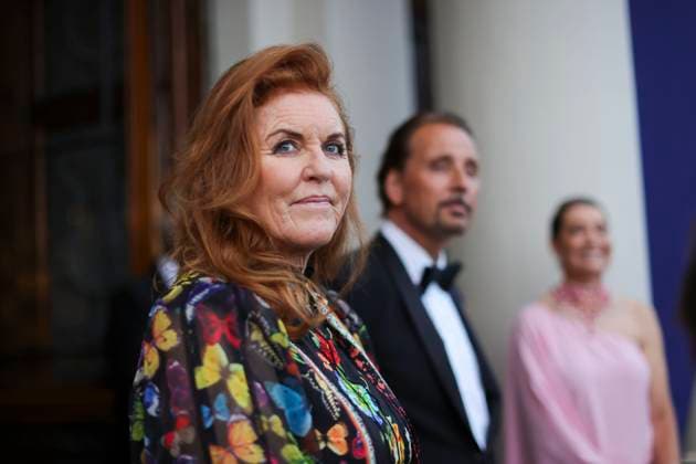 Bilder des Jahres 2023, Entertainment 09 September Entertainment Themen der Woche KW37 Entertainment Bilder des Tages GÖTEBORG 20230914 Sarah Ferguson, hertiginna av York, anländer till Börsen i Göteborg inför The Perfect World Foundation Award -galan. Hederspriset The perfect world foundation award delas arligen ut av den svenska djur- och naturorganisationen The perfect world foundation till en person som bidragit till att bevara planetens vilda djur och natur. GÖTEBORG SVERIGE x9200x *** GÖTEBORG 20230914 Sarah Ferguson, Duchess of York, arrives at the Stock Exchange in Gothenburg for The Perfect World Foundation Award gala The perfect world foundation award is presented annually by the Swedish wildlife and nature organization The perfect world foundation to a person who has contributed to the preservation of the planets wildlife and nat  Copyright: xAdamxIhse TTx THE PERFECT WORLD FOUNDATION AWARD TTABB0000000000214110