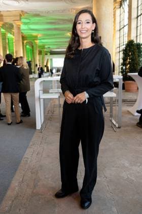 Pinar Atalay (Deutsche Fernsehmoderatorin), M100 Sanssouci Colloquium - Verleihung des M100 Media Award am 14. September 2023, 14.9.2023, Orangerie Sanssouci, Park Sanssouci, Potsdam, Brandenburg, Deutschland