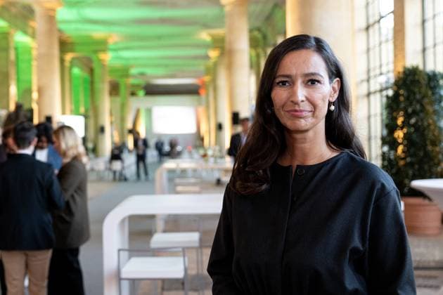 Pinar Atalay (Deutsche Fernsehmoderatorin), M100 Sanssouci Colloquium - Verleihung des M100 Media Award am 14. September 2023, 14.9.2023, Orangerie Sanssouci, Park Sanssouci, Potsdam, Brandenburg, Deutschland