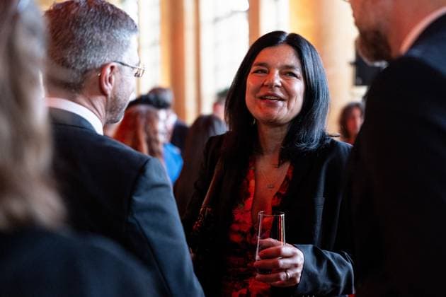 Jasmin Tabatabai (deutsch-iranische Schauspielerin), M100 Sanssouci Colloquium - Verleihung des M100 Media Award am 14. September 2023, 14.9.2023, Orangerie Sanssouci, Park Sanssouci, Potsdam, Brandenburg, Deutschland