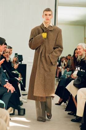The Row Ready to wear Fall winter 2023 24 Paris March 2023 A model walks the runway during the The Row Fall Winter 2023-24 show as part of Paris Fashion Week in Paris, France, on 01 March 2023., Credit:x Avalon  Copyright: xxx xAvalonx 0760248971