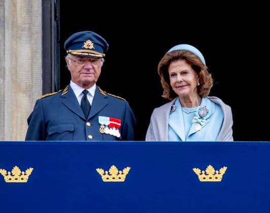 Entertainment Themen der Woche KW37 Entertainment Bilder des Tages 15-09-2023 Guards King Carl Gustaf and Queen Silvia attend the changing of the guards when the Life Guards Squadron relieves the Life Company at the Outer Courtyard in Sweden. Â  Copyright: xPPEx