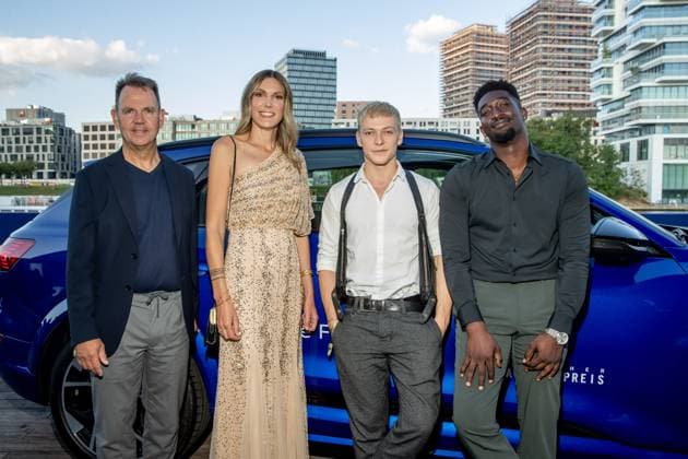 Award - Deutscher Schauspielpreis 2023 Matthias Müllenbach, Unbekannt, Julius Nitschkoff und Farba Dieng bei der Verleihung Deutscher Schauspielpreis 2023 im Spindler und Klatt am 15.09.2023 in Berlin. Copyright: xEventpressxKochanx