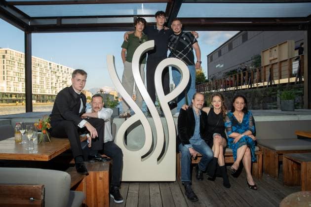 Award - Deutscher Schauspielpreis 2023 Franziska Wulf, Gerdy Zint, Vincent Wiemer, Levy Rico Arcos, Rafael Luis Klein-Heßling, David Scheller, Derman Eker bei der Verleihung Deutscher Schauspielpreis 2023 im Spindler und Klatt am 15.09.2023 in Berlin. Copyright: xEventpressxKochanx