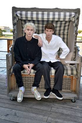 Oskar Belton und Emil Belton bei der Verleihung vom Deutschen Schauspielerpreis am 15.09.2023 in Berlin Deutscher Schauspielerpreis 2023 Verleihung in Berlin