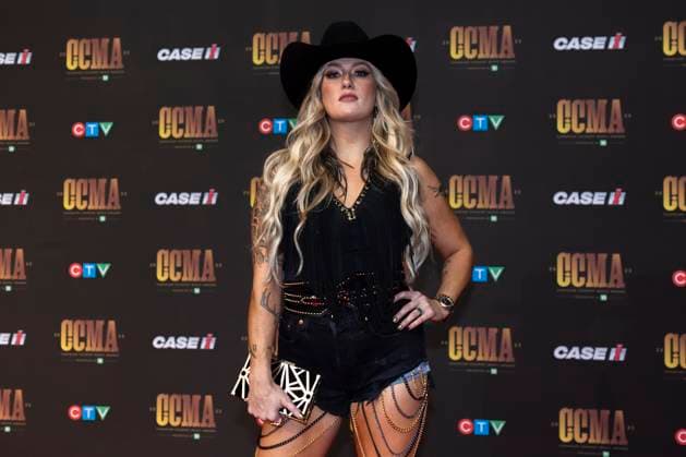September 16, 2023, Hamilton, ON, Canada: Meghan Patrick poses on the red carpet at the Canadian Country Music Awards in Hamilton, Ont., Saturday, Sept. 16, 2023. Hamilton Canada  - ZUMAc35_ 20230916_zaf_c35_206 Copyright: xNickxIwanyshynx