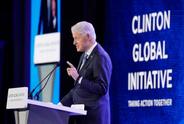 News Themen der Woche KW38 News Bilder des Tages Former President of the United States Bill Clinton speaks at the Clinton Global Initiative 2023 at the New York Hilton Midtown in New York City on Monday, September 18, 2023.  NYP20230918107 JOHNxANGELILLO