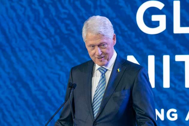 NY: Clinton Global Initiative 2023 summit President Bill Clinton speaks during Keep Going session at Clinton Global Initiative summit at Hilton Midtown Hotel in New York New York New York United States Copyright: LevxRadin