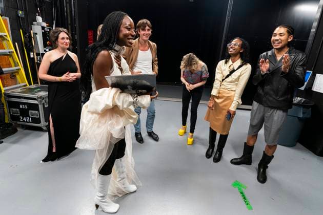 September 19, 2023, Toronto, ON, Canada: Debby Friday, left, celebrates backstage with band members after winning the 2023 Polaris Music Prize in Toronto, on Tuesday, Sept. 19, 2023. Toronto Canada  - ZUMAc35_ 20230919_zaf_c35_161 Copyright: xSpencerxColbyx
