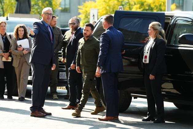 Kanada, Justin Trudeau trifft Wolodymyr Selenskyj in Ottawa September 22, 2023, Ottawa, ON, Canada: Ukrainian President Volodymyr Zelenskyy arrives on Parliament Hill in Ottawa on Friday, Sept. 22, 2023. Ottawa Canada  - ZUMAc35_ 20230922_zaf_c35_015 Copyright: xSeanxKilpatrickx