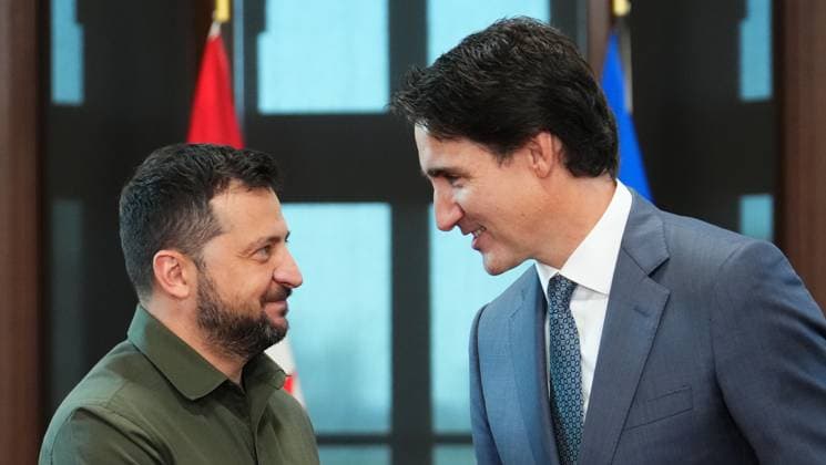 Kanada, Justin Trudeau trifft Wolodymyr Selenskyj in Ottawa September 22, 2023, Ottawa, ON, Canada: Prime Minister Justin Trudeau meets with Ukrainian President Volodymyr Zelenskyy on Parliament Hill in Ottawa on Friday, Sept. 22, 2023. Ottawa Canada  - ZUMAc35_ 20230922_zaf_c35_025 Copyright: xSeanxKilpatrickx