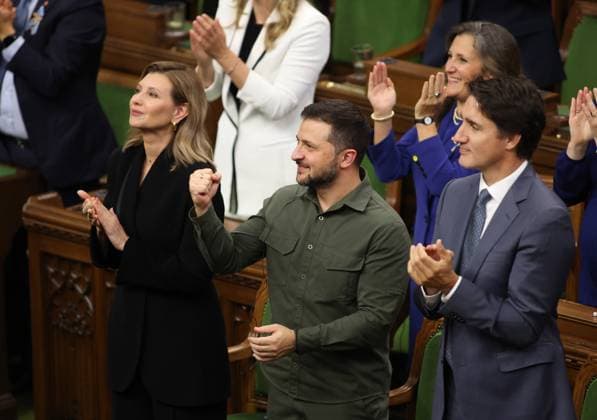 September 22, 2023, Ottawa, ON, Canada: Ukrainian President Volodymyr Zelenskyy and Prime Minister Justin Trudeau recognize Yaroslav Hunka, who was in attendance and fought with the First Ukrainian Division in World War II before later immigrating to Canada, in the House of Commons on Parliament Hill in Ottawa on Friday, Sept. 22, 2023. Ottawa Canada  - ZUMAc35_ 20230922_zaf_c35_145 Copyright: xPatrickxDoylex