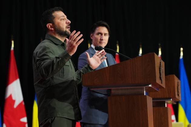 September 22, 2023, Ottawa, ON, Canada: Prime Minister Justin Trudeau and Ukrainian President Volodymyr Zelenskyy hold a joint media availability in Ottawa on Friday, Sept. 22, 2023. Ottawa Canada  - ZUMAc35_ 20230922_zaf_c35_170 Copyright: xSeanxKilpatrickx