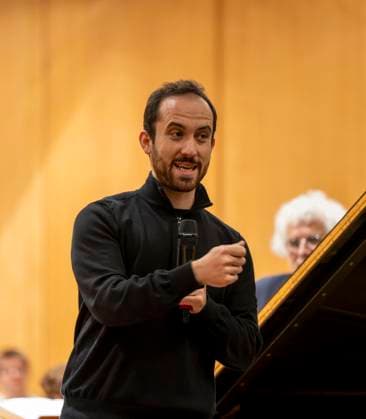22.09.2023, Internationales Klassikfestival: Festival der Nationen 2023, im Kurhaus Bad Wörishofen im Unterallgäu, Vorsicht Klassik - Das große Schulkonzert für Schülerinnen und Schüler im Kursaal mit Igor Levit mit dem vbw-Festivalorchester 22.09.2023, Klassikfestival Bad Wörishofen 22.09.2023, Klassikfestival Bad Wörishofen