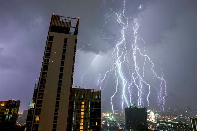 September 22, 2023, Bangkok, Bangkok, Thailand: Dozens of lightning strikes hit southern Bangkok over the course of 30 minutes during a large thunderstorm during the summer monsoon season. Bangkok Thailand - ZUMAt128 20230922_zap_t128_002 Copyright: xAdryelxTalamantesx