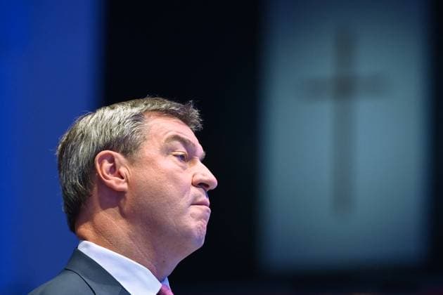 Markus SOEDER (Ministerpraesident Bayern und CSU Vorsitzender) vor Kreuz,Kruzifix. Einzelbild,angeschnittenes Einzelmotiv,Portraet,Portrait,Porträt. CSU Parteitag 2023 am 23.09.2023 MESSE MUENCHEN *** Markus SOEDER Ministerpraesident Bavaria and CSU chairman before cross, crucifix single picture, cut single motive, Portraet, portrait, portrait CSU party conference 2023 on 23 09 2023 MESSE MUENCHEN
