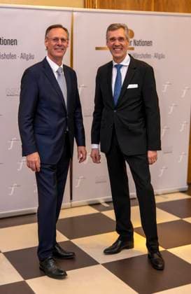 22.09.2023, Internationales Klassikfestival: Festival der Nationen 2023, im Kurhaus Bad Wörishofen im Unterallgäu, Eröffungskonzert im Kursaal mit Pianist Igor Levit (GER) und Orchester Camerata Salzburg. Vorher der Empfang der Ehrengäste. 22.09.2023, Klassikfestival Bad Wörishofen 22.09.2023, Klassikfestival Bad Wörishofen